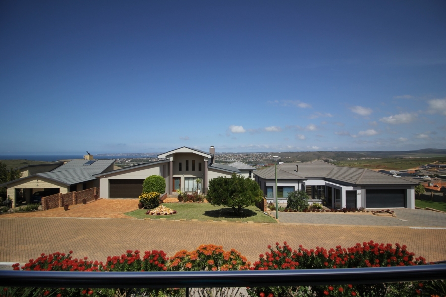 To Let 3 Bedroom Property for Rent in Monte Christo Western Cape